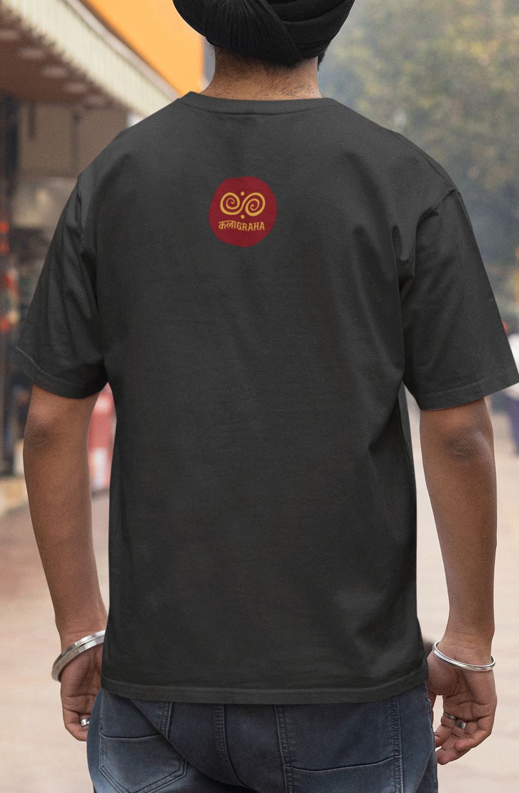 Hai Aur Bhi Duniya – Ghalib Poetry T-shirt